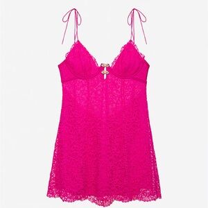 FOR LOVE & LEMONS
Lace nightgown / slip dress with butterflies NWT